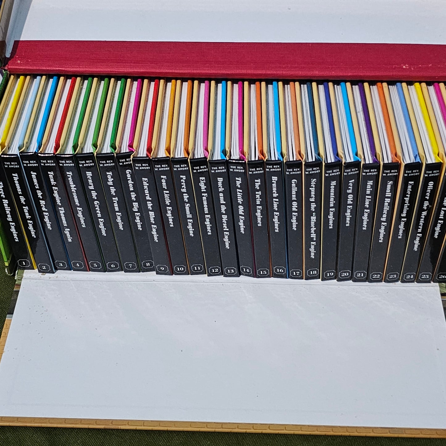 Thomas the tank engine(26 Books)