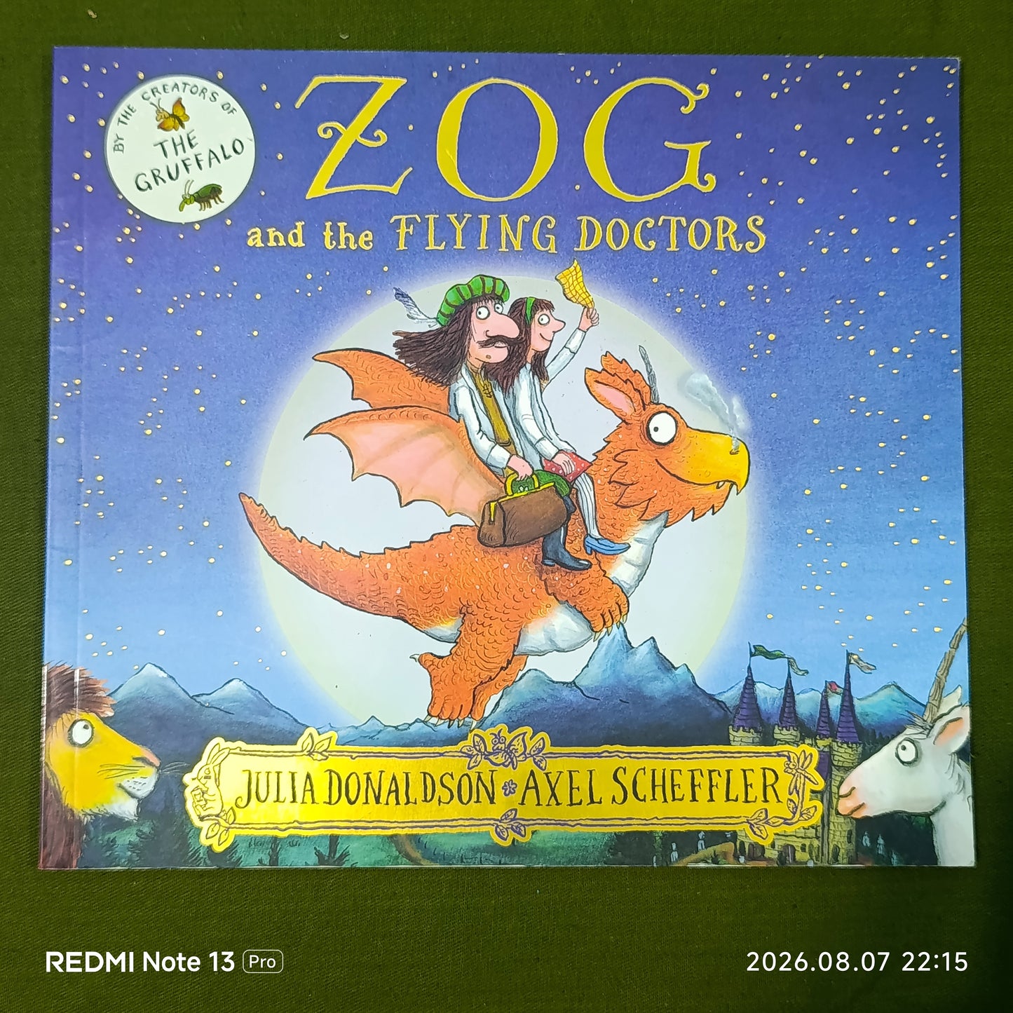 Zog and the flying doctors