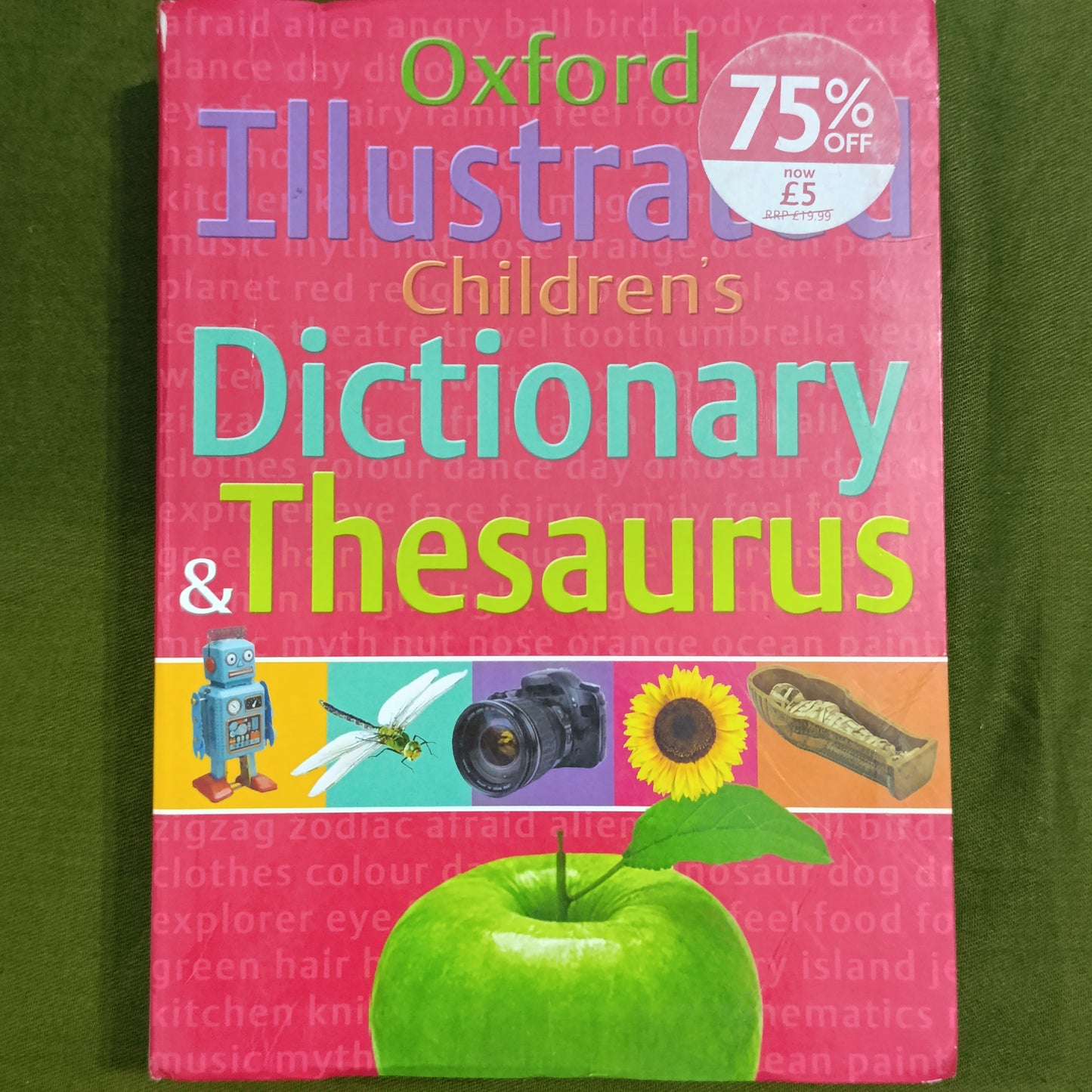 Oxford illustrated Children's Dictionary and Thesaurus