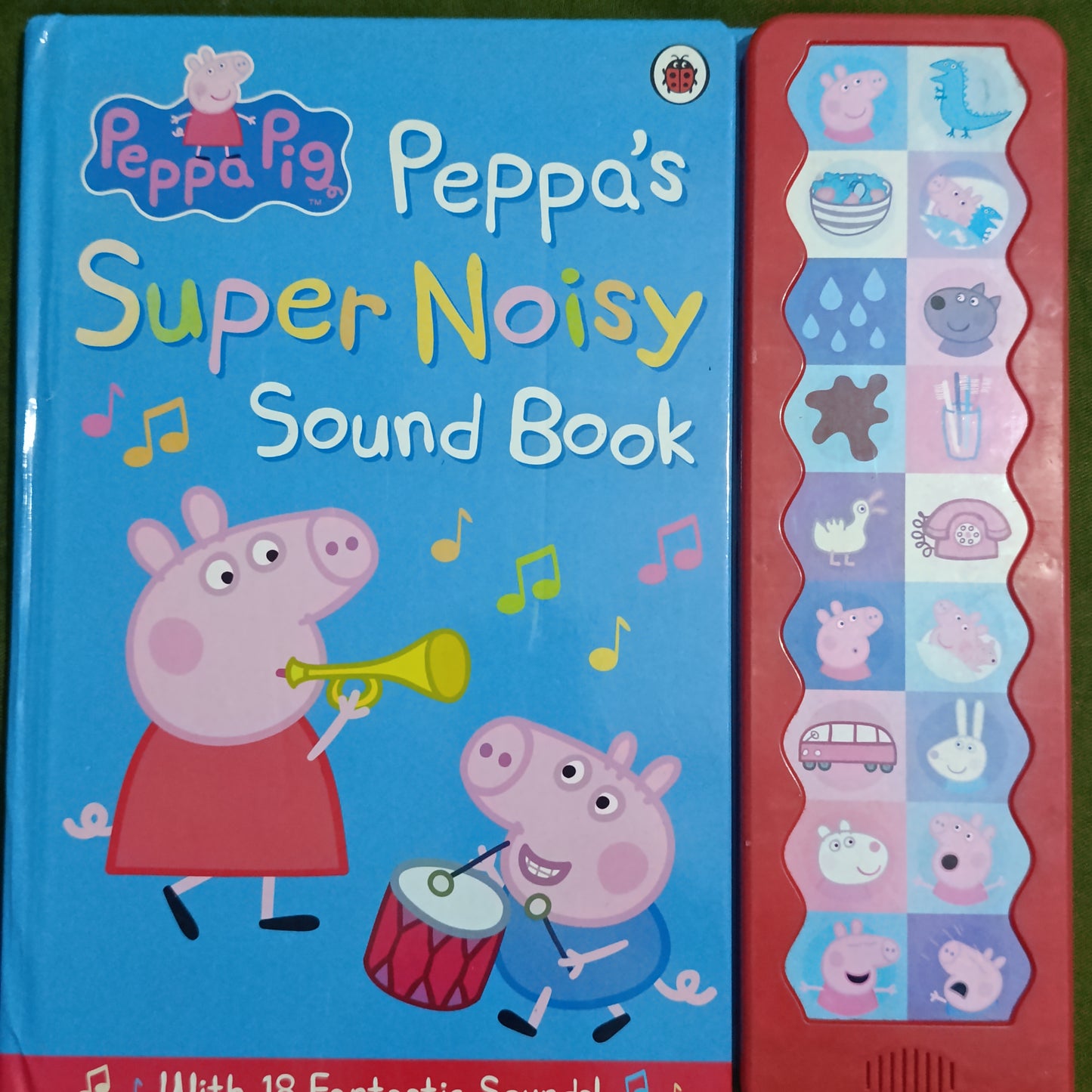 Peppa's super noisy sound book